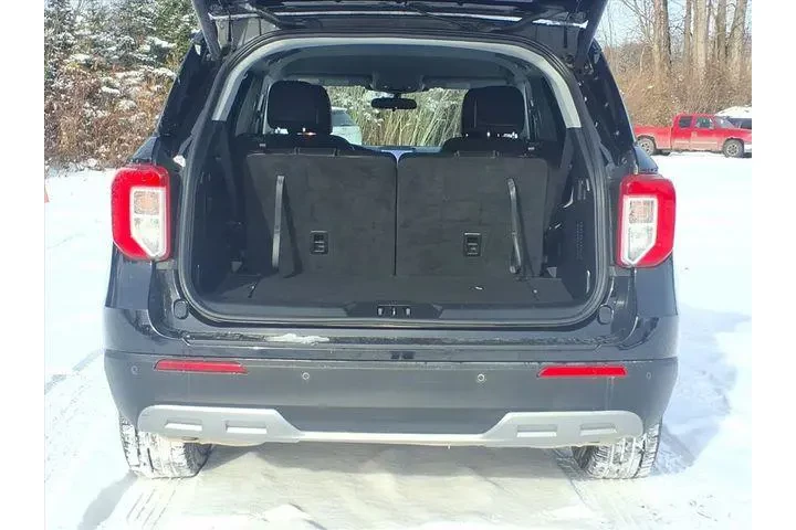 $30500 : Ford Explorer 2023 AWD XLT 4 image 9