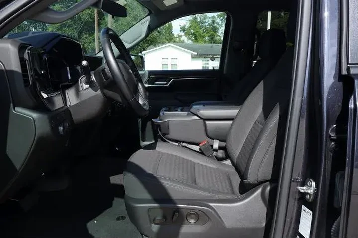 $37455 : Chevrolet Silverado 1500 202 image 7