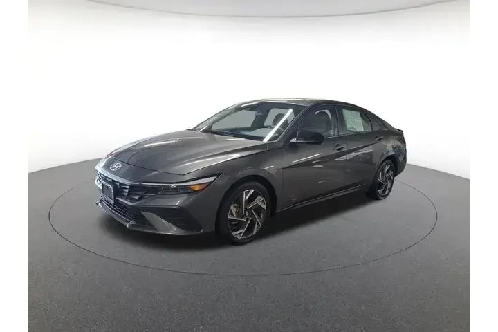 $20700 : Hyundai ELANTRA 2025 SEL Spo image 2