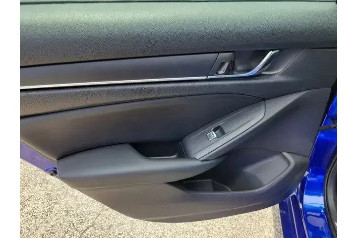 $23487 : Honda Accord 2022 Sport 4dr image 8