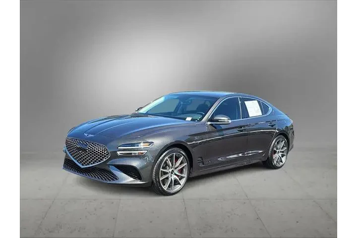$32500 : Genesis G70 2025 AWD 2.5T St image 4