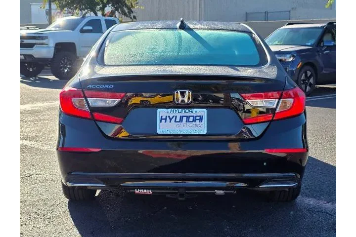 $20500 : Honda Accord 2021 LX 4dr Sed image 6