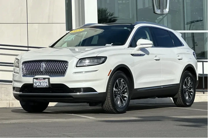 $33900 : Lincoln Nautilus 2022 Reserv image 7