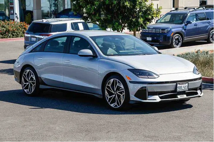 $31111 : Hyundai IONIQ 6 2025 AWD SEL image 6