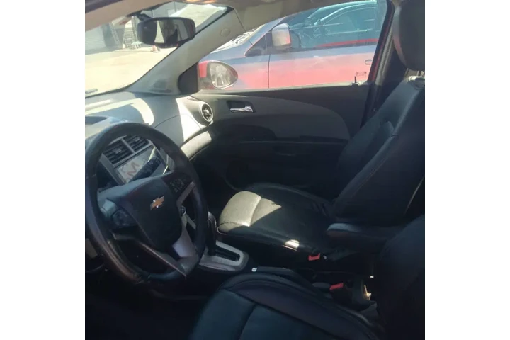 $6995 : 2015 Sonic LTZ Auto image 4