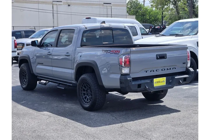 $37999 : Toyota Tacoma 2021 4x4 TRD P image 4