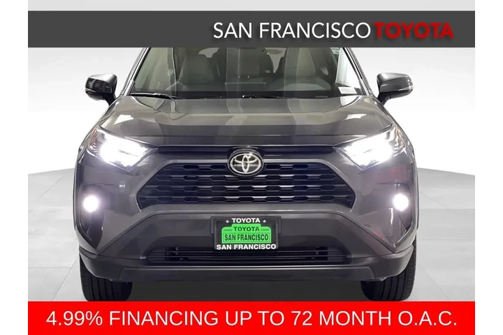 $30988 : Gold Certified2022 RAV4 XLE P image 8