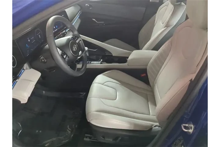 $22700 : Hyundai ELANTRA Hybrid 2025 image 9