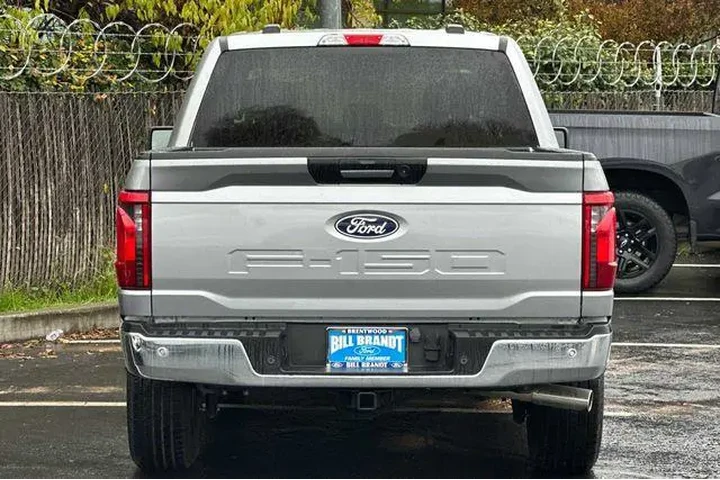$39499 : Ford F-150 2024 4x4 XLT 4dr image 8
