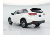 $27998 : Toyota Highlander 2017 XLE 4 thumbnail