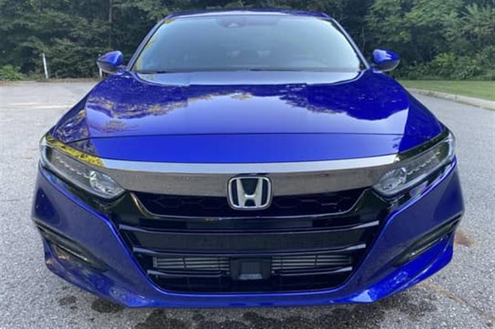 $4800 : 2018 Honda Accord 2.0T Sport image 1