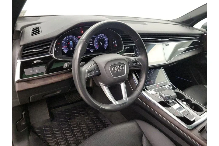 $27998 : Audi Q7 2020 AWD quattro Pre image 9