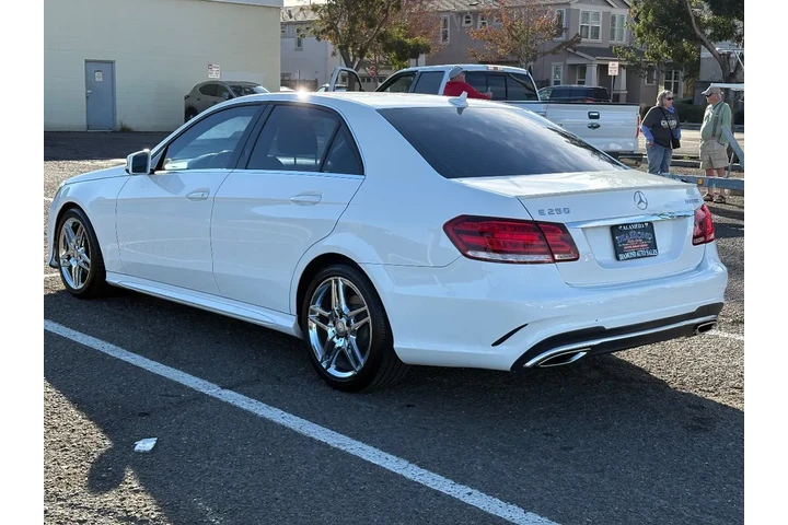 $15988 : 2014 E 250 BlueTEC Sport Sedan image 8