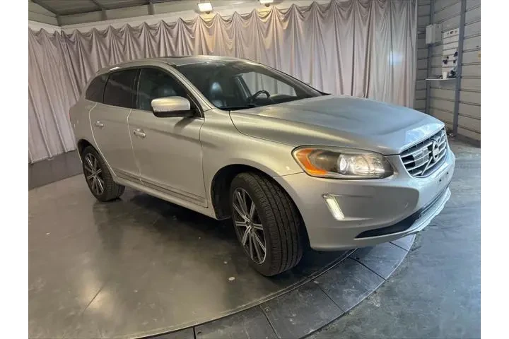 $11599 : Volvo XC60 2015 AWD T6 Plati image 3