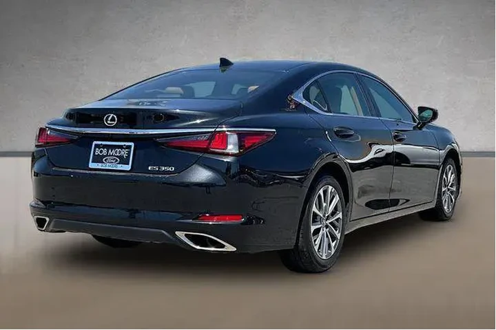 $39872 : Lexus ES 350 2023 4dr Sedan image 2