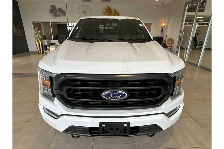 $39946 : Ford F-150 2022 4x4 XLT 4dr image 8