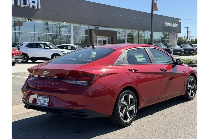 $19991 : Hyundai ELANTRA 2023 SEL 4dr image 7