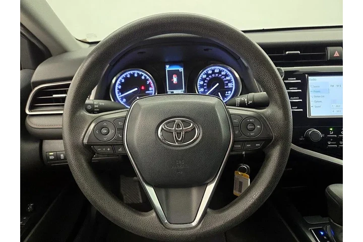 $20998 : Toyota Camry 2019 LE 4dr Sed image 10