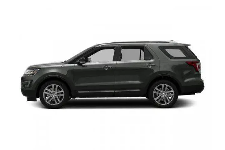 $11891 : Ford Explorer 2016 AWD XLT 4 image 6