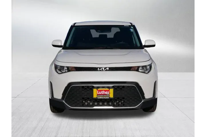 $17500 : Kia Soul 2023 LX 4dr Crossov image 2