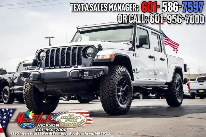 $28995 : Jeep Gladiator 2022 4x4 Spor image 4