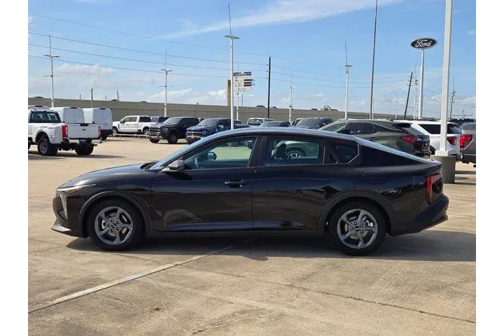 $20247 : Kia K4 2025 LXS 4dr Sedan image 6