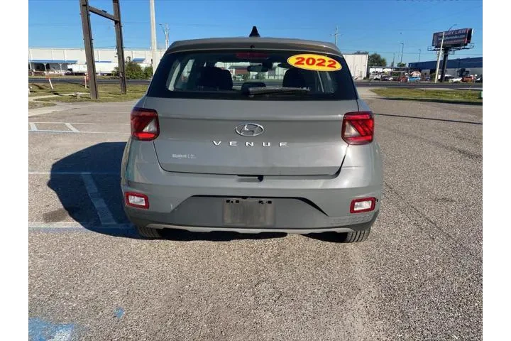 $11415 : Hyundai VENUE 2022 SE 4dr Cr image 4