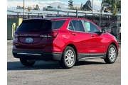 $23990 : Chevrolet Equinox 2024 LT 4d thumbnail
