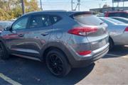 $12500 : 2016 Tucson thumbnail