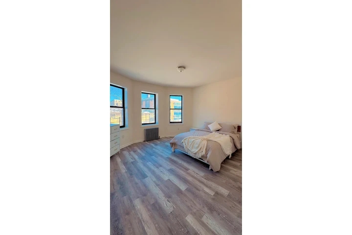 $250 : Se renta habitación privada image 2