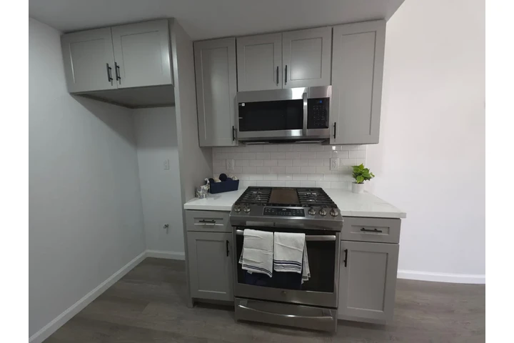 $2590 : Full renovated House 2 stories image 7