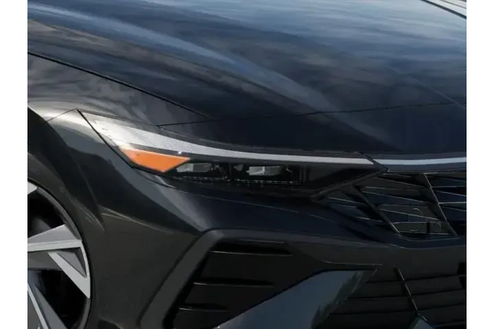 $27415 : Hyundai ELANTRA 2025 SEL Con image 9