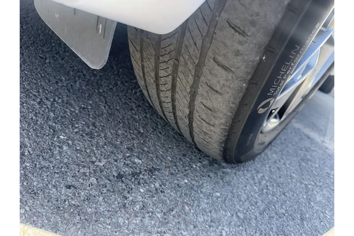 $30900 : Genesis GV70 2022 AWD 2.5T S image 4