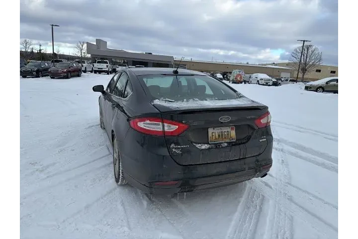 $8715 : Ford Fusion 2014 SE 4dr Seda image 6