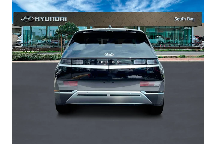 $24998 : Hyundai IONIQ 5 2024 SEL 4dr image 6