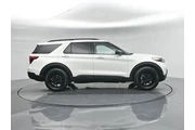 $30378 : Ford Explorer 2022 AWD Timbe thumbnail