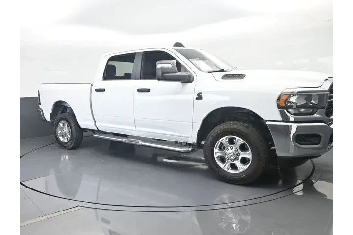 $39242 : Ram 2500 2024 4x4 Big Horn 4 image 8