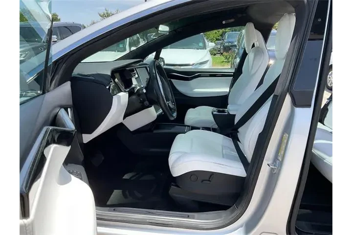 $27000 : Tesla Model X 2017 AWD 75D 4 image 7