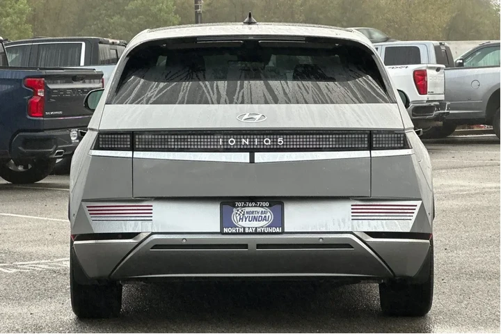 $32990 : Hyundai IONIQ 5 2024 Limited image 5