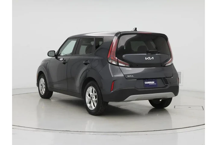 $17998 : Kia Soul 2024 LX 4dr Crossov image 2