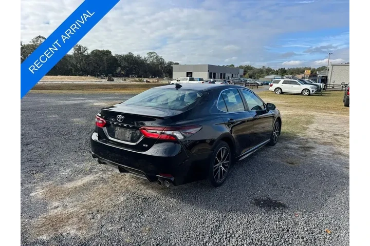 $22798 : Toyota Camry 2023 SE 4dr Sed image 5
