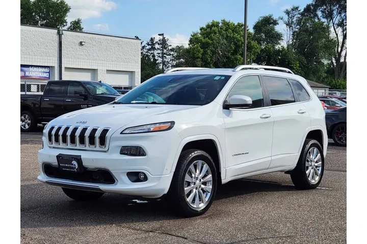 $17492 : 2017 Cherokee Overland image 8