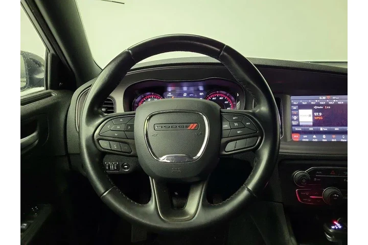 $27998 : Dodge Charger 2023 SXT 4dr S image 10