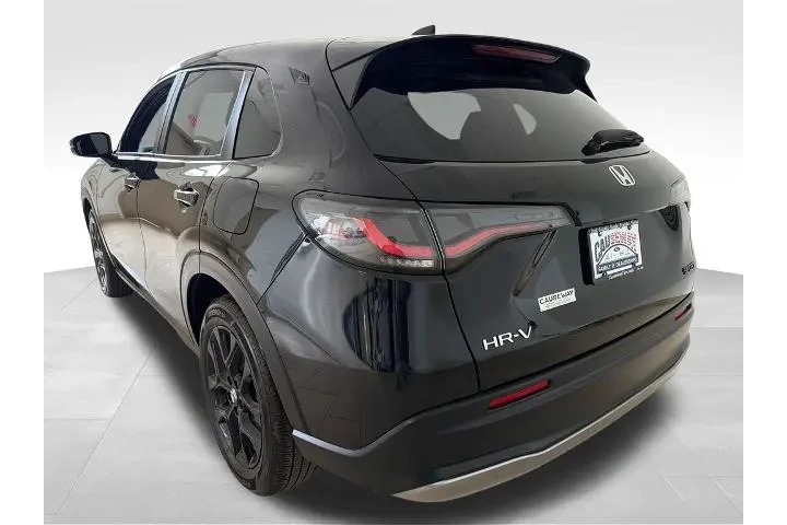 $27132 : Honda HR-V 2024 AWD Sport 4d image 5