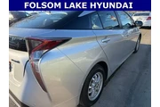 $21491 : Toyota Prius 2018 Four 4dr H thumbnail