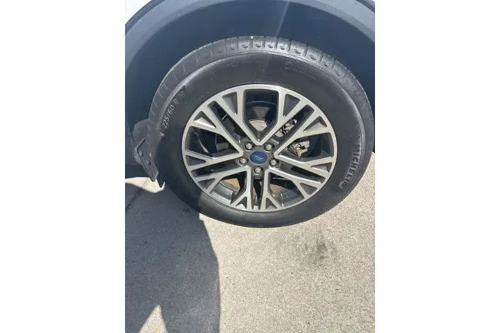 $17600 : Ford Escape 2021 SEL 4dr SUV image 10