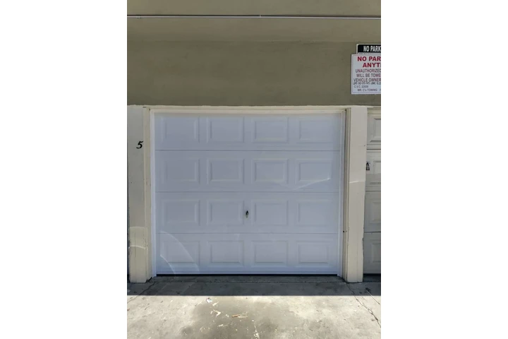 Single rollup garage door image 5