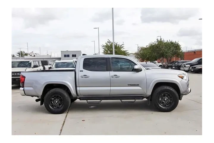 $28681 : Toyota Tacoma 2020 4x2 TRD O image 5