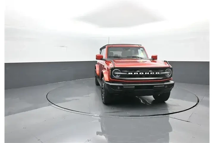 $38904 : Ford Bronco 2023 4x4 Outer B image 2