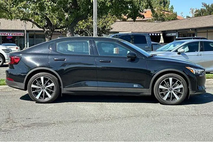 $27474 : Polestar 2 2022 AWD Long Ran image 7